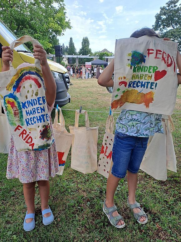 Kinder, Jugend und Familien